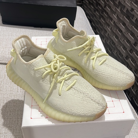 Authentic Yeezy Butters - Picture 2 of 5